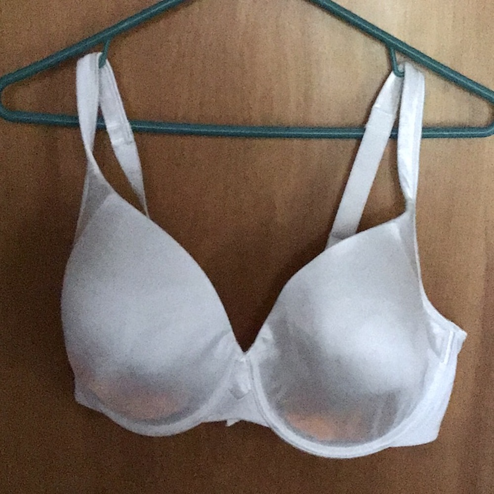 COPY - Playtex bra,  40D like new